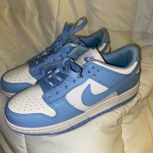 Nike Dunk Low GS 'University Blue' - Picture 3 of 6